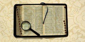 open_bible_magnifying-glass